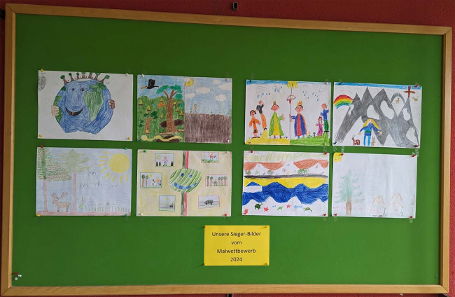 Die Werke der teilnehmenden Kinder beim Malwettbewerb 2024
