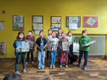 Die teilnehmenden Kinder beim Malwettbewerb 2024